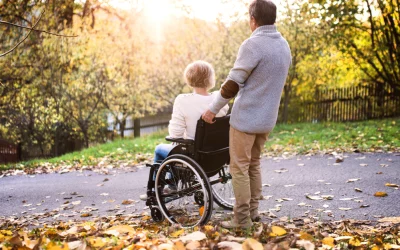 Jaki wózek inwalidzki dla osoby starszej wybrać?